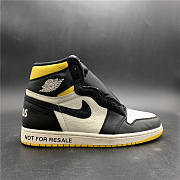 Air Jordan 1 Retro High  - 4