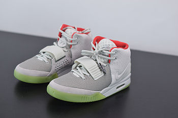 Nike Air Yeezy 2 NRG Kanye West 8214-010 