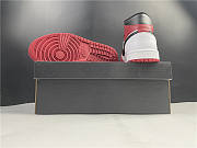 Nike Air Jordan 1 Mid Chicago (2020) 554724-173  - 2