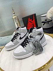 Air Jordan 1 Mid Light Smoke Grey 554725-092 - 3