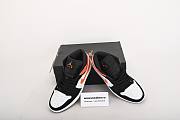 Air Jordan 1 Mid Shattered Backboard 554724-058 - 3