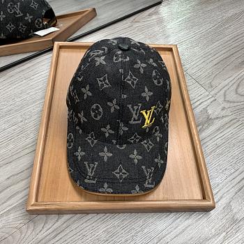 Louis Vuitton Aerogram Cap Black