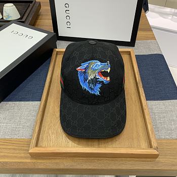 Gucci Canvas Baseball Hat Wolves