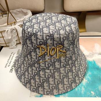 Dior Fisherman's hat