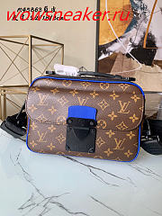 Louis Vuitton S Lock M45863 22 x 18 x 8 CM - 1