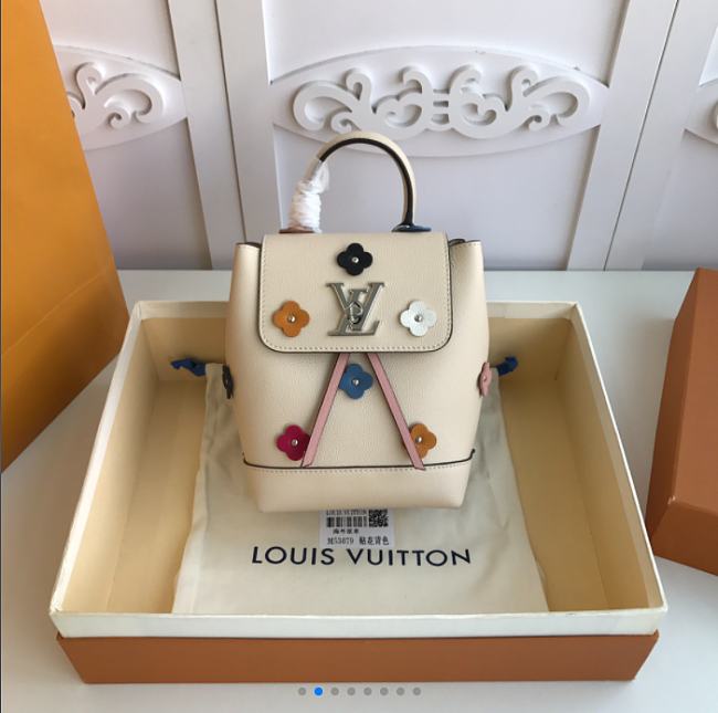 Louis Vuitton Lockme Backpack Mini M53079 6x 19.4 x 10 CM - 1