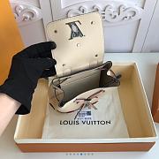 Louis Vuitton Lockme Backpack Mini M53079 6x 19.4 x 10 CM - 5