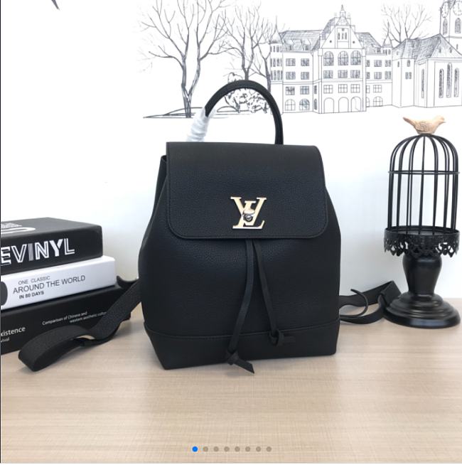 Louis Vuitton Lockme M41815 22 x 28 x 13 CM - 1