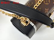 Louis Vuitton Twis M57537 18 x 13 x 8 CM - 5