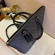 Louis Vuitton Gaston Labels Tote M45221 31 x 39 x 14 CM - 3