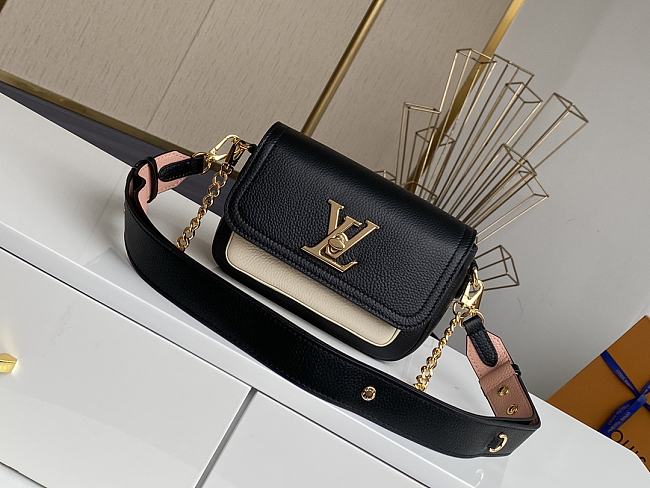 Louis Vuitton Lockme Tender M58554 19 x 13 x 8 CM - 1