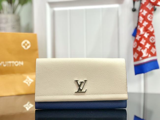 Louis Vuitton Lockme M62328 19×10.5 CM - 1