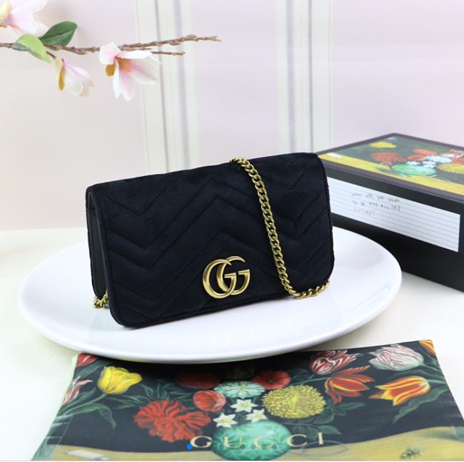 Gucci GG Marmont 488426 18x 10x 5 CM - 1