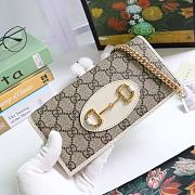 Gucci GG Supreme 621892 19x10x4 CM - 1