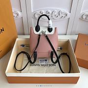 Louis Vuitton Lockme Fashion M54573 16x 19.4 x 10 CM - 5