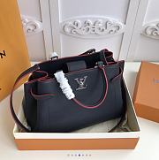 Louis Vuitton Lockme M53730 31x 24 x 16 CM - 4