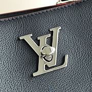 Louis Vuitton Lockme M53730 31x 24 x 16 CM - 6