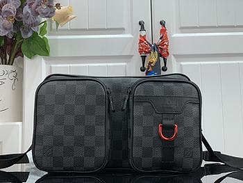 Louis Vuitton Utility Messenger N40280 27x16.5x10.5 CM