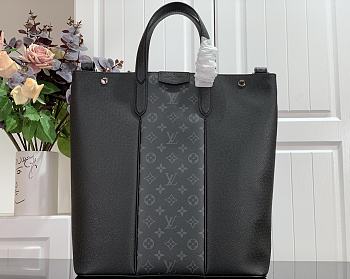 Louis Vuitton Handbag M30431SH 39x35x14.5 CM