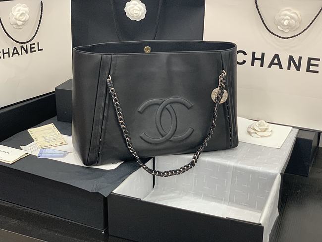 Chanel Tote AS8473 42X29X12 CM  - 1