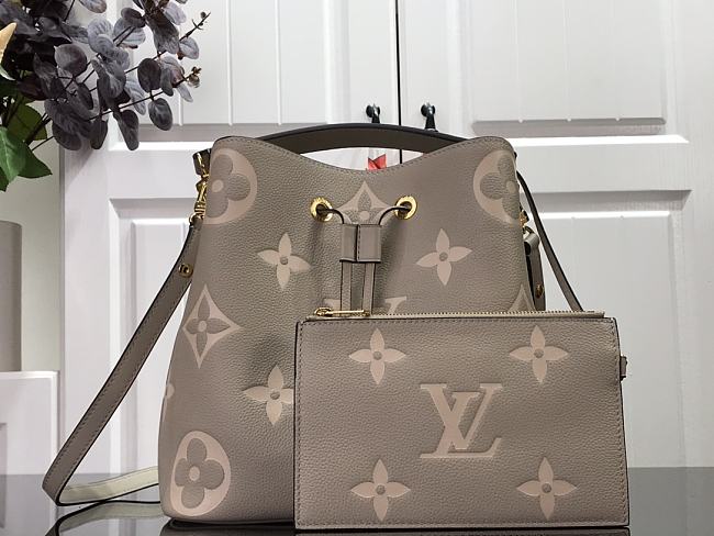 Louis Vuitton NeoNoe M43507QK 26x26x17.5 CM - 1