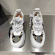 Versace Chain Reaction Trainers White Pattern - 4