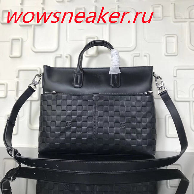 Louis Vuitton DW 40x32x9 CM - 1