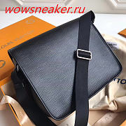 Louis Vuitton Messenger M53492 29x26x8 CM - 2