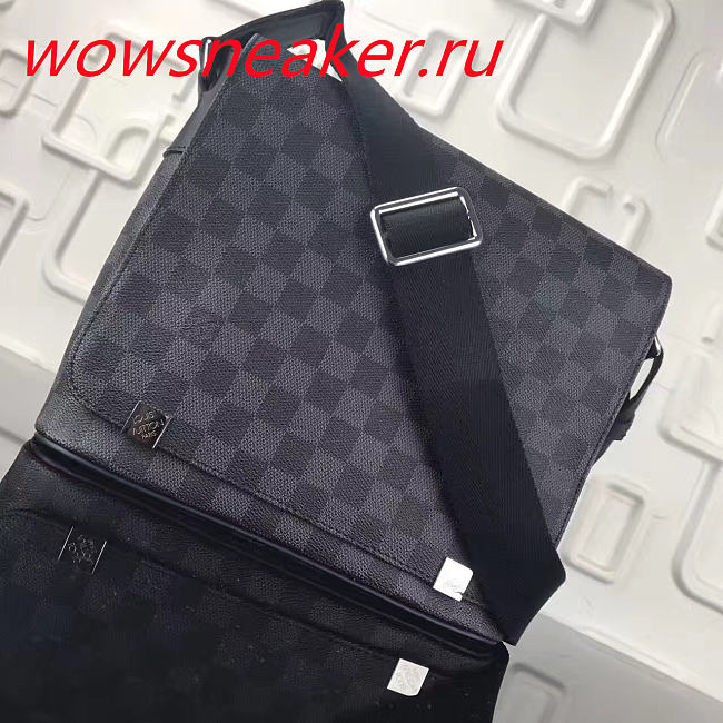 Louis Vuitton District N41031 25x22x8 CM - 1