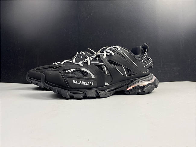 Balenciaga Track Black 2021 542023W3AC11090 - 1