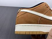 Nike SB Dunk Low Pro Dark Russet DH1319-200  - 4