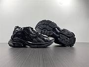 Balenciaga Runner Black Demna 677403 W3RA9 5000 - 2