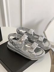 Chanel 21C Dad Sandal Silver Caviar Gold CC Logo - 4