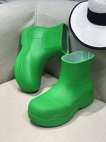 Bottega Veneta Green Puddle Boots 212798F113014