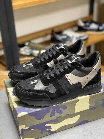 Valentino Garavani Rockrunner Metallic Camouflage-Print Sneakers Black YS0723NTA