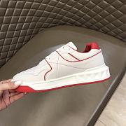 Valentino Garavani ONE STUD Low-Top Sneaker in Nappa Red WW2S0CS4NWNR81 - 3