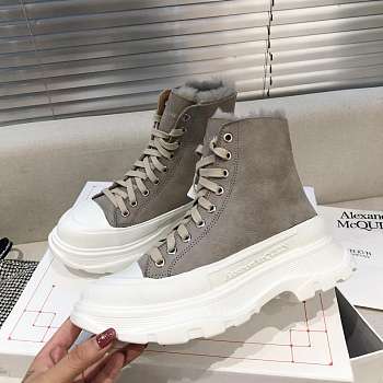 Alexander McQueen Tread Slick Lace Up Boots High Top Grey Fur Lining