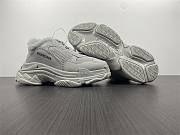 Balenciaga Triple S Sneaker Fur Ligh Grey 668563 W3CQ5 1210 - 2