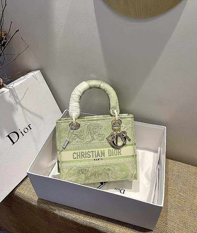 Dior Lady D-Lite Reverse 11 Size 24 x 20 x 11 cm - 1