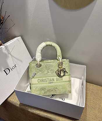 Dior Lady D-Lite Reverse 11 Size 24 x 20 x 11 cm