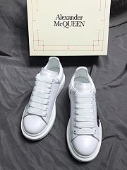 Alexander McQueen Oversized Black and White Butterfly - 5