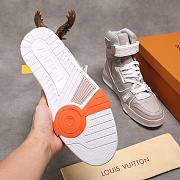 Louis Vuitton LV Trainer Sneaker Boot High Beige - 4