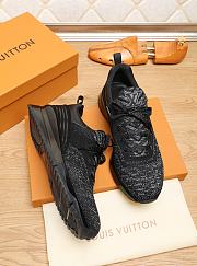 Louis Vuitton V.N.R Sneaker Black 1A5SB9 - 5