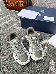 Dior B30 Sneaker Olive Mesh and Cream Technical Fabric 3SN279ZLY_H661 - 6