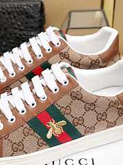 Gucci Ace GG Supreme Sneaker With Bees Brown - 4