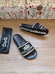 Dolce & Gabbana Crown Logo Embossed Slides Black CS1630AU679 - 3