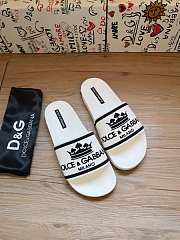 Dolce & Gabbana Crown Logo Embossed Slides White CS1884AO232 - 6