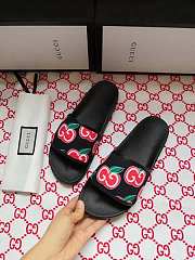 Gucci All Black GG Apple Print Slides - 2