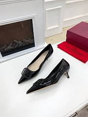 Valentino Garavani Salones Vlogo De Piel Black - 2