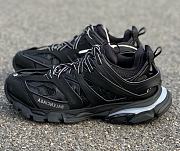 Balenciaga Track Black (No Led) 542023 W3AC1 1090 - 1